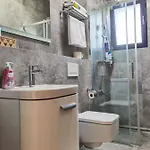 Yipin Villa Praag